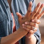 Tê tay cũng là dấu hiệu cảnh báo sớm của 5 loại bệnh ‘chết người’ sau